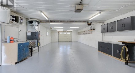 Residential - Single Family Home - Perth, Canada - Canada