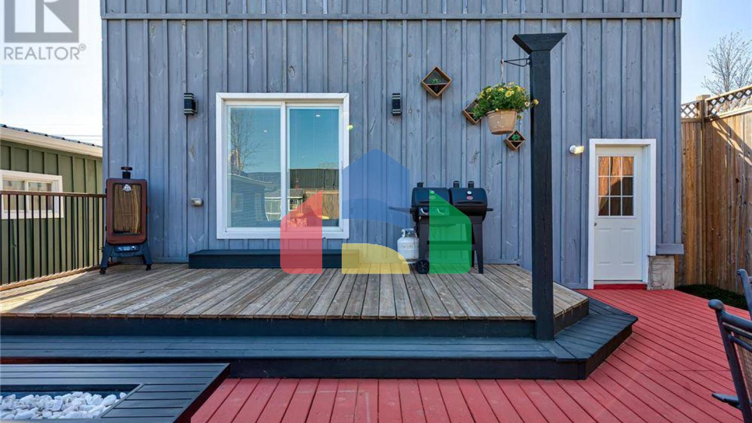 Residential - Single Family Home - Perth, Canada - Canada