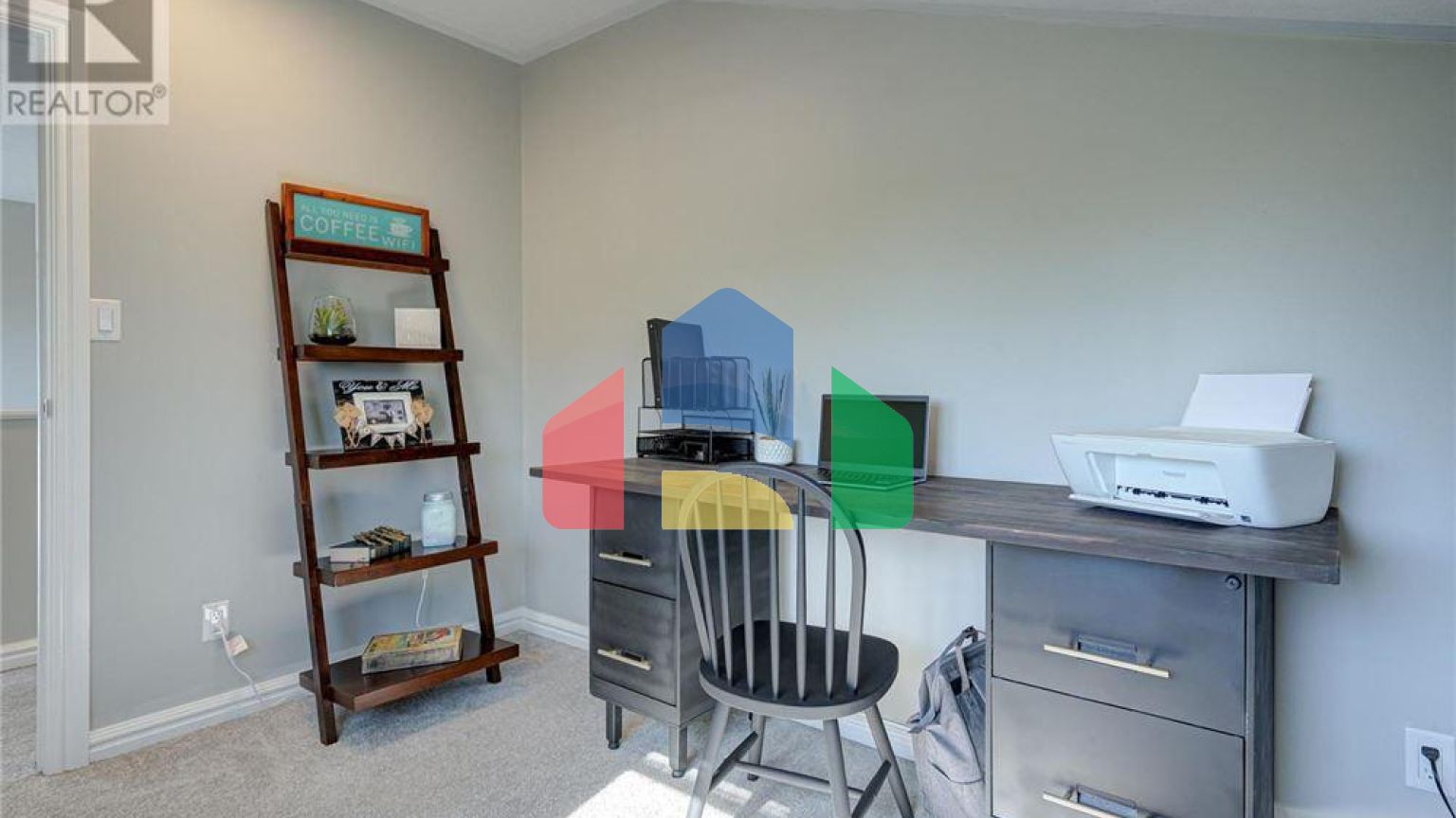 Residential - Single Family Home - Perth, Canada - Canada