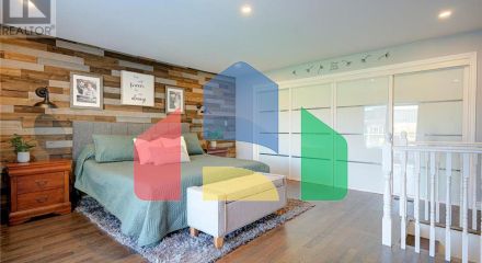 Residential - Single Family Home - Perth, Canada - Canada