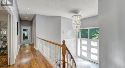 Residential - Single Family Home - East Gwillimbury, Canada - Canada