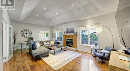 Residential - Single Family Home - East Gwillimbury, Canada - Canada