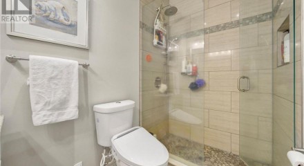 Residential - Single Family Home - East Gwillimbury, Canada - Canada