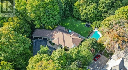 Residential - Single Family Home - East Gwillimbury, Canada - Canada