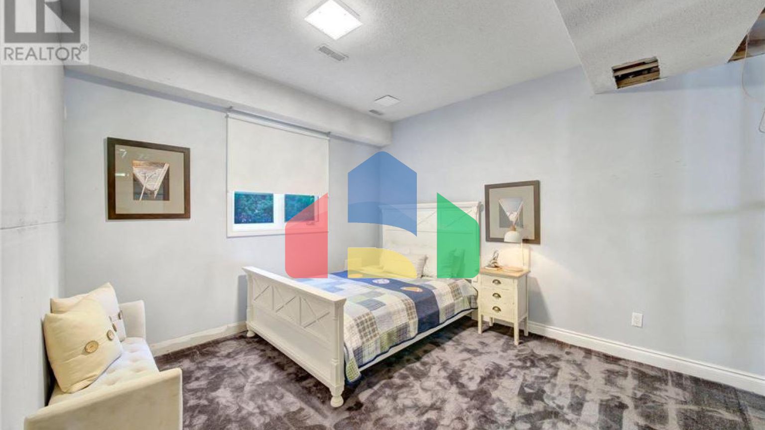 Residential - Single Family Home - East Gwillimbury, Canada - Canada