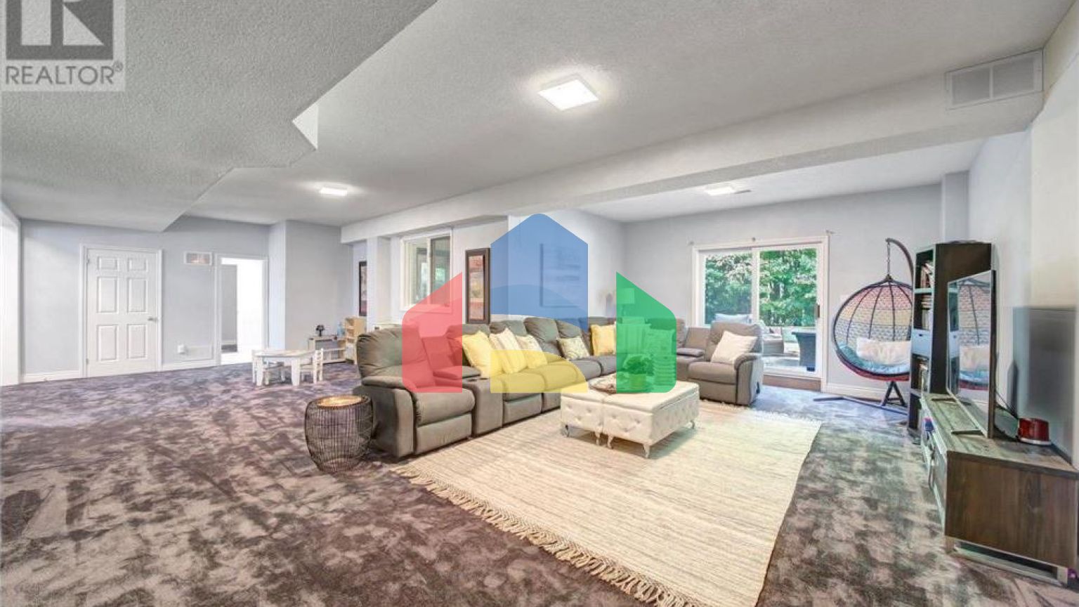 Residential - Single Family Home - East Gwillimbury, Canada - Canada