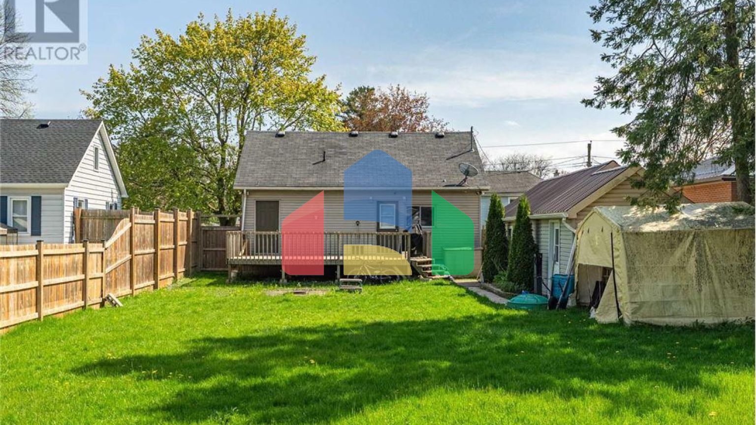 Residential - Single Family Home - Aylmer, Canada - Canada