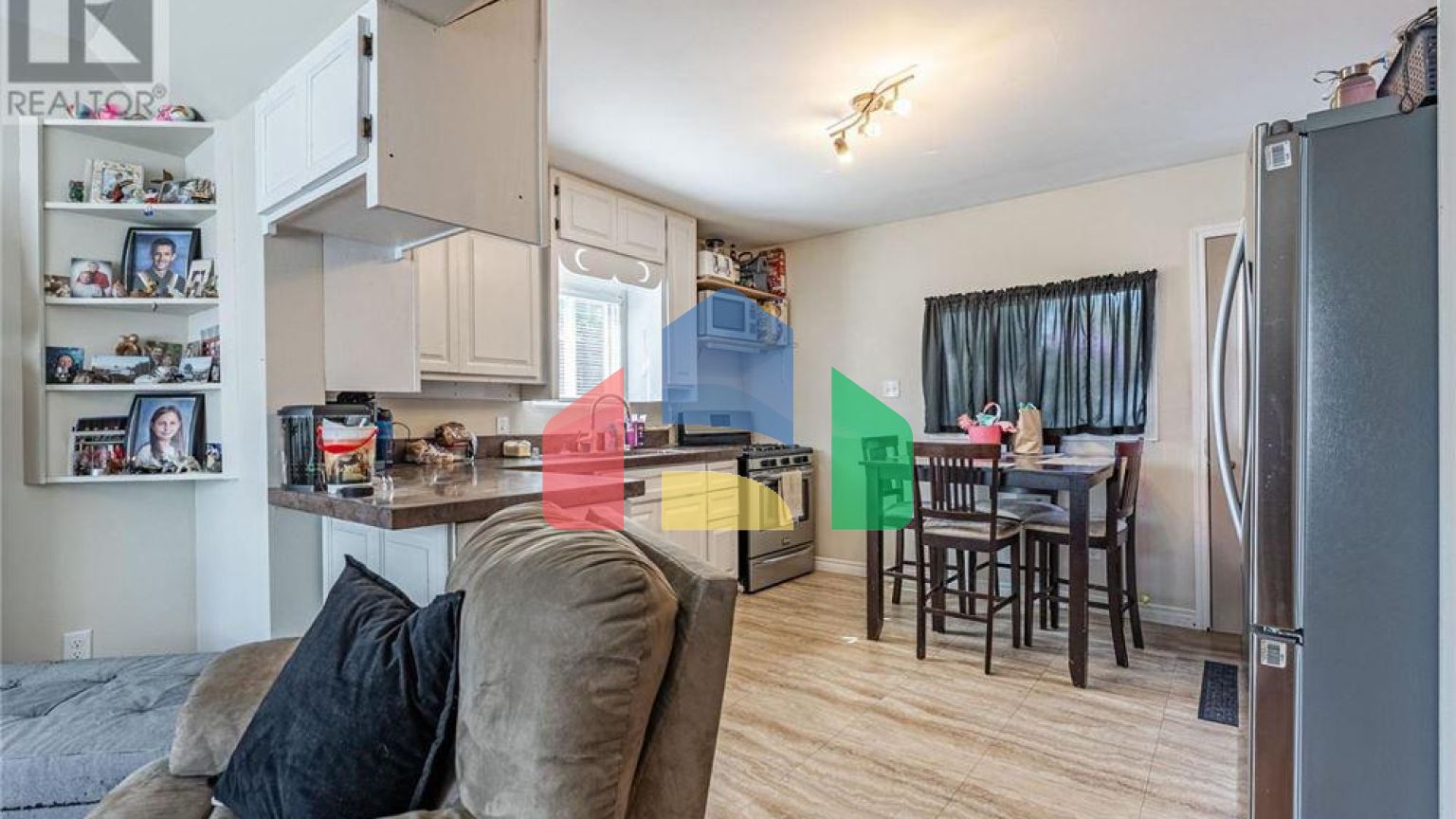 Residential - Single Family Home - Aylmer, Canada - Canada