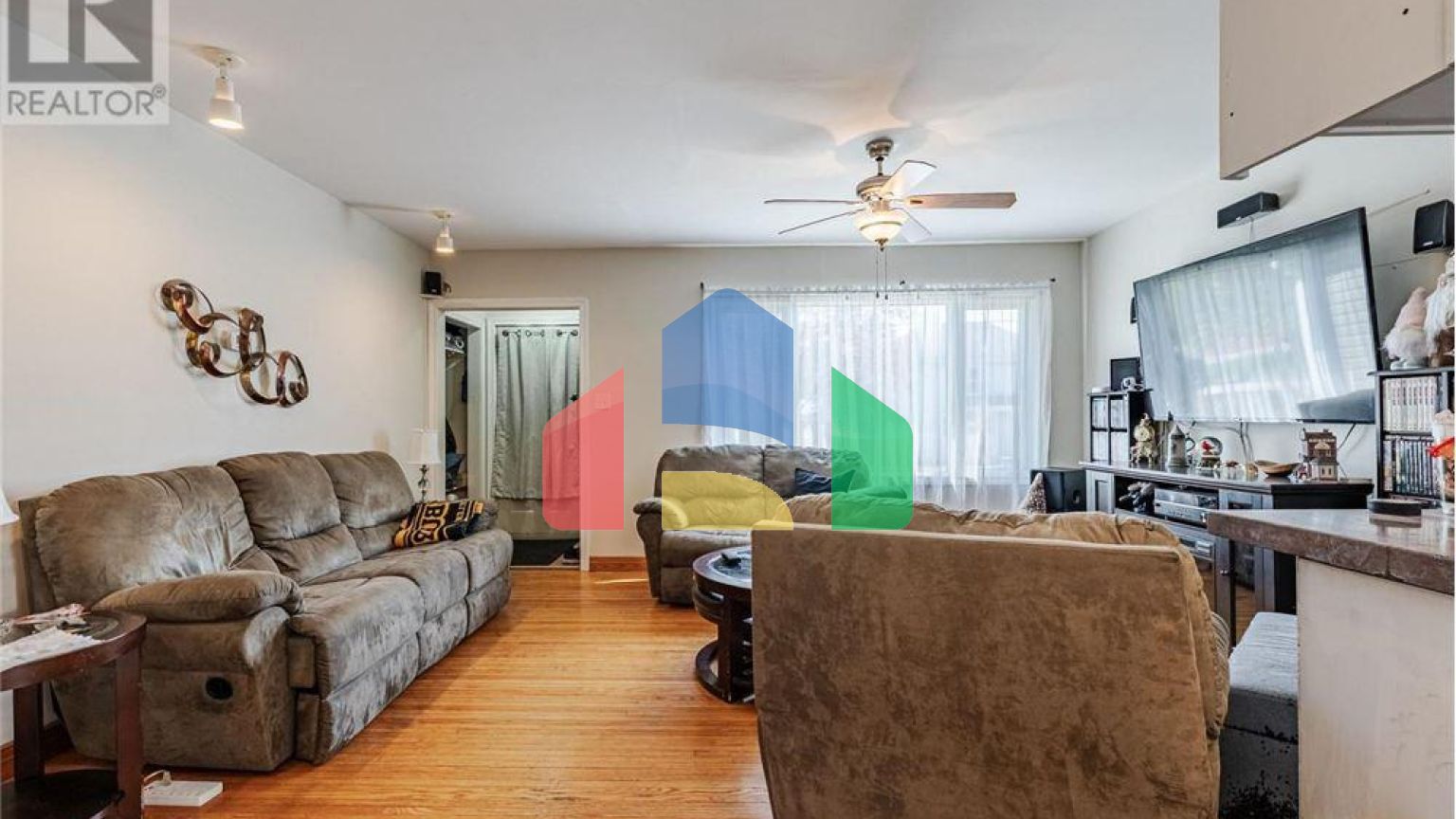 Residential - Single Family Home - Aylmer, Canada - Canada