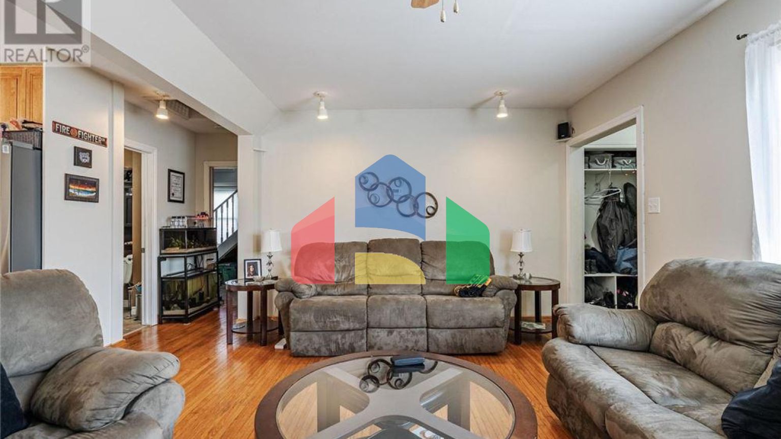 Residential - Single Family Home - Aylmer, Canada - Canada