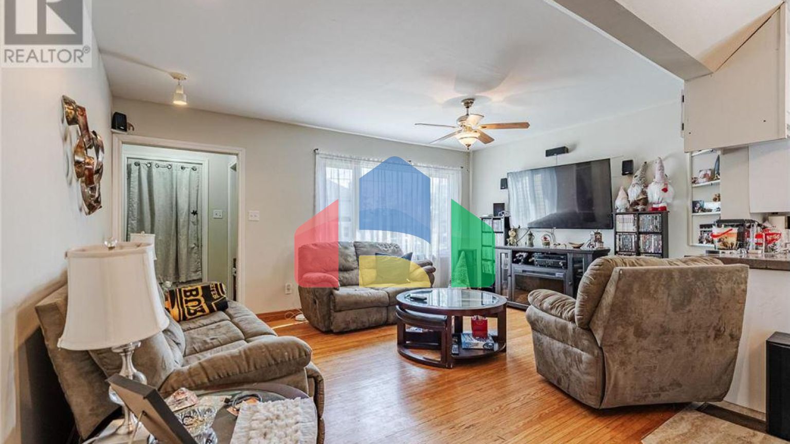 Residential - Single Family Home - Aylmer, Canada - Canada