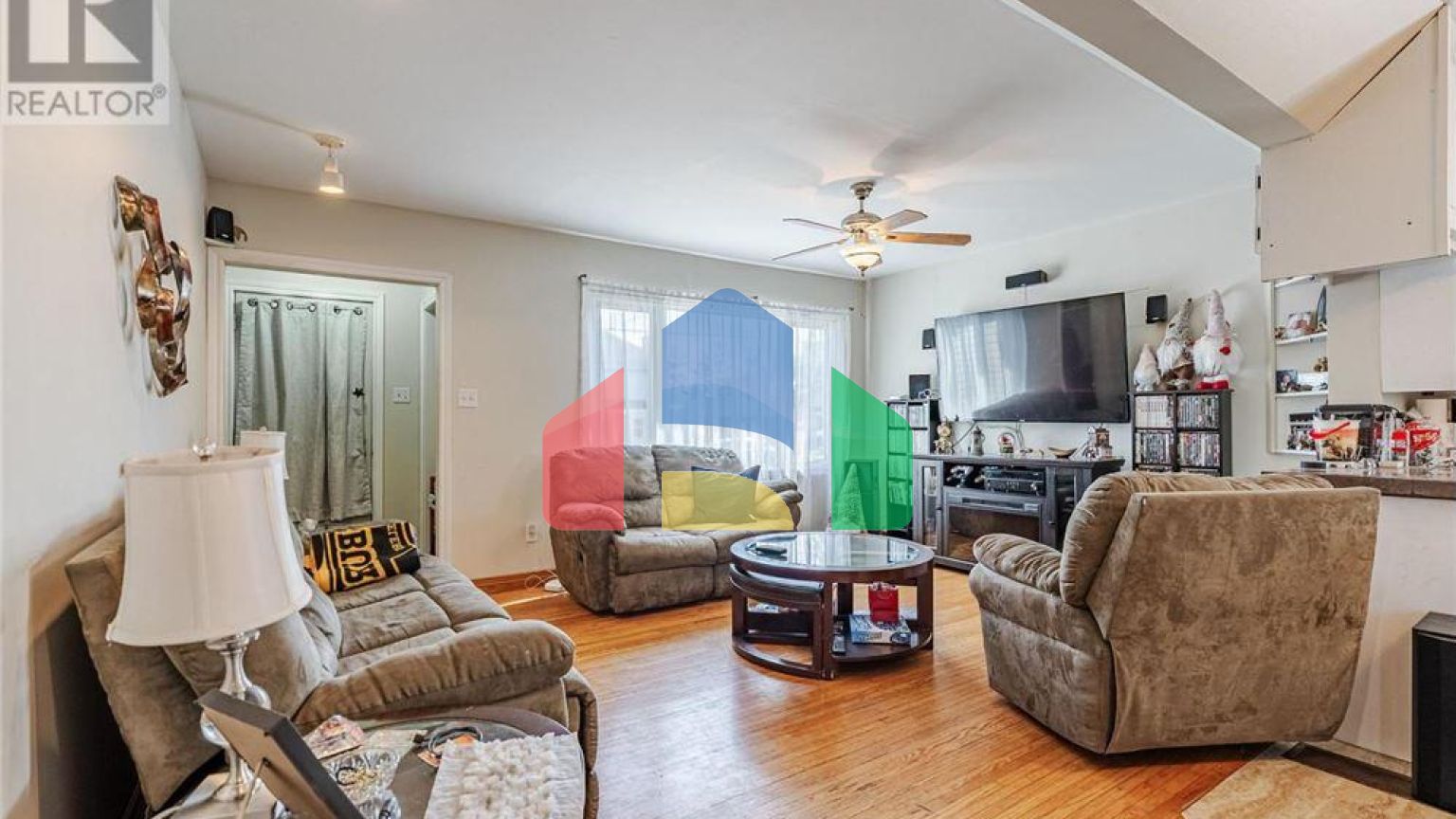 Residential - Single Family Home - Aylmer, Canada - Canada