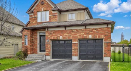 Residential - Two Level House - Aylmer, Canada - Canada