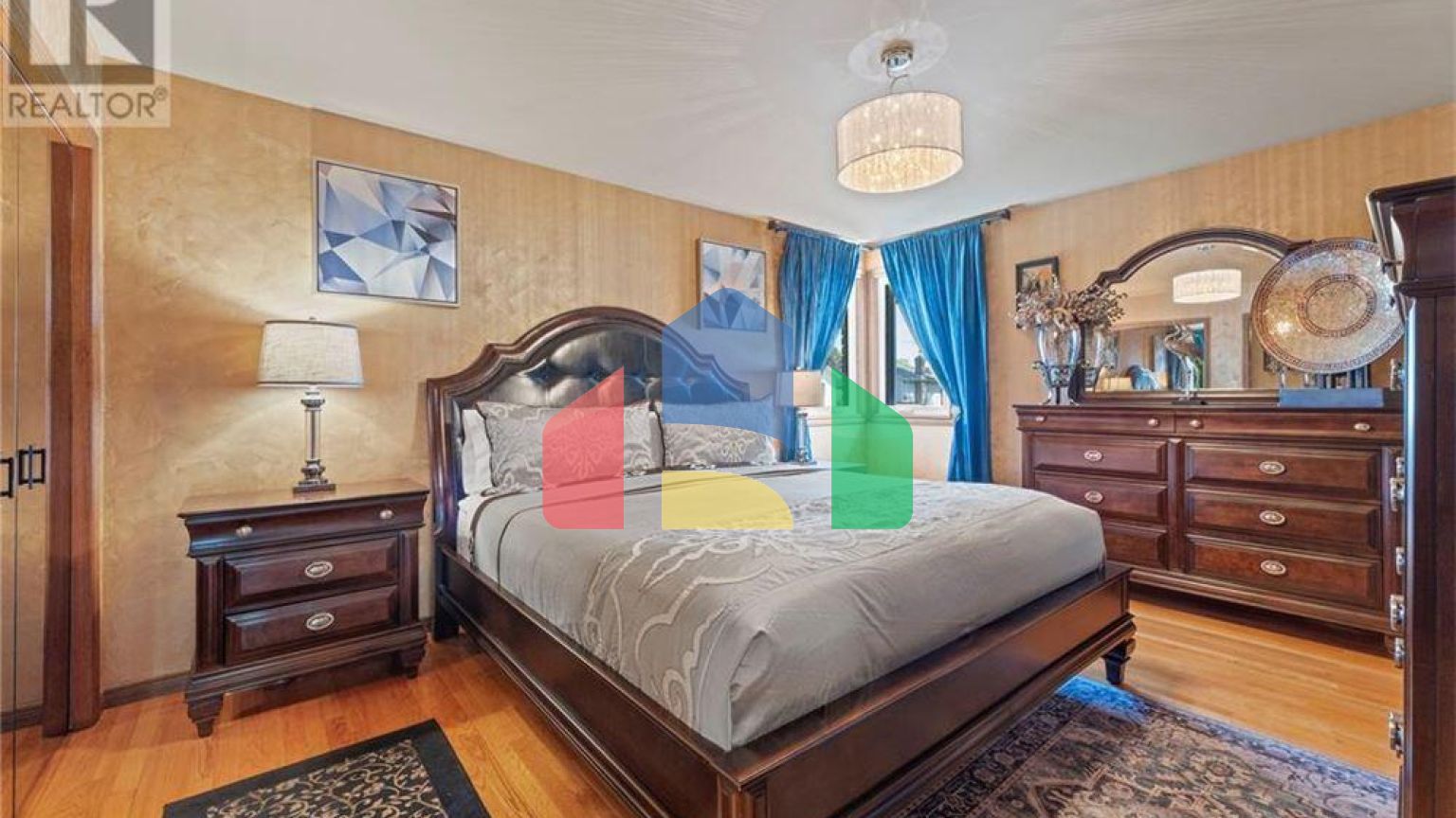 Residential - Single Family Home - LaSalle, Canada - Canada