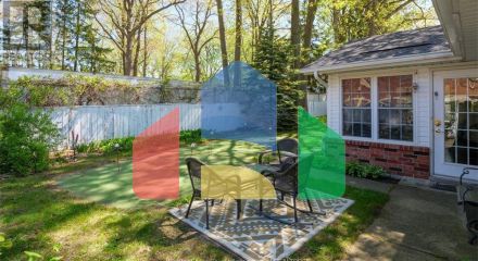 Residential - Single Family Home - LaSalle, Canada - Canada