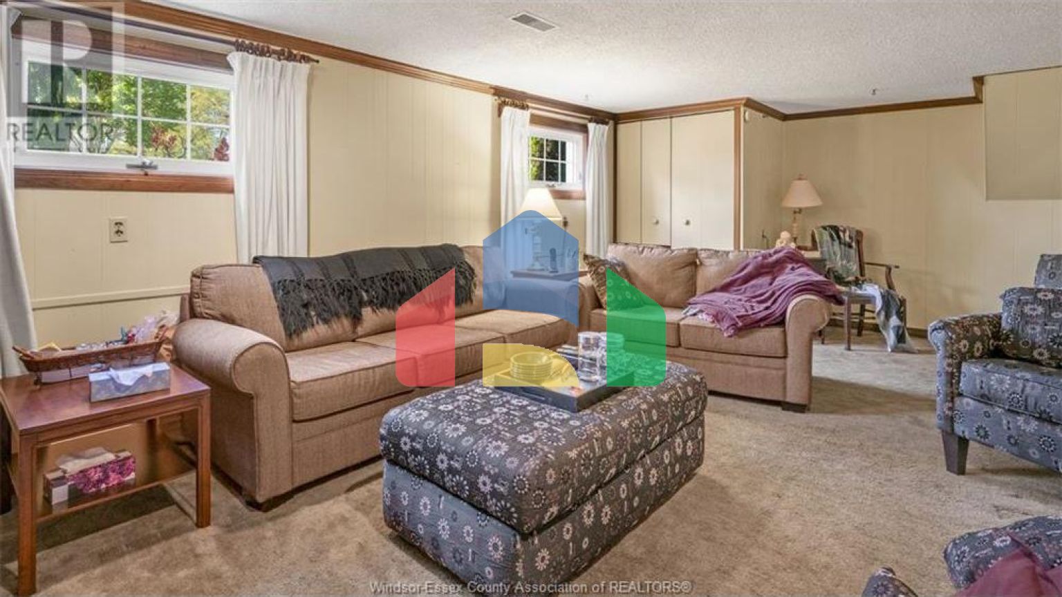 Residential - Single Family Home - LaSalle, Canada - Canada