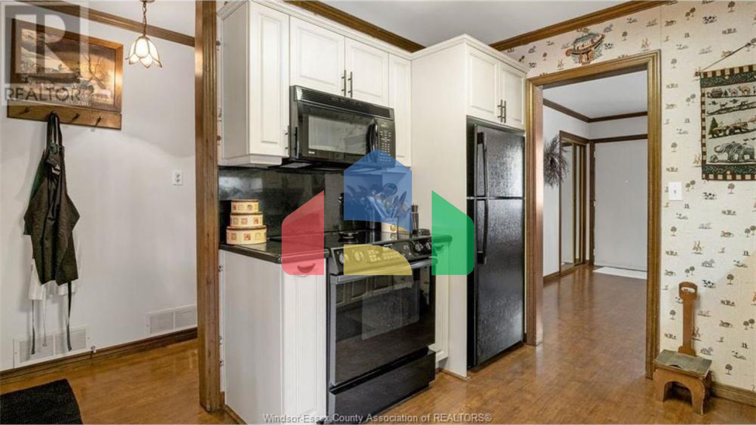 Residential - Single Family Home - LaSalle, Canada - Canada