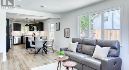 Residential - Single Family Home - LaSalle, Canada - Canada