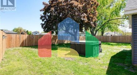 Residential - Single Family Home - LaSalle, Canada - Canada