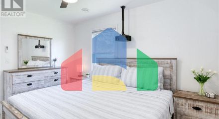 Residential - Single Family Home - LaSalle, Canada - Canada