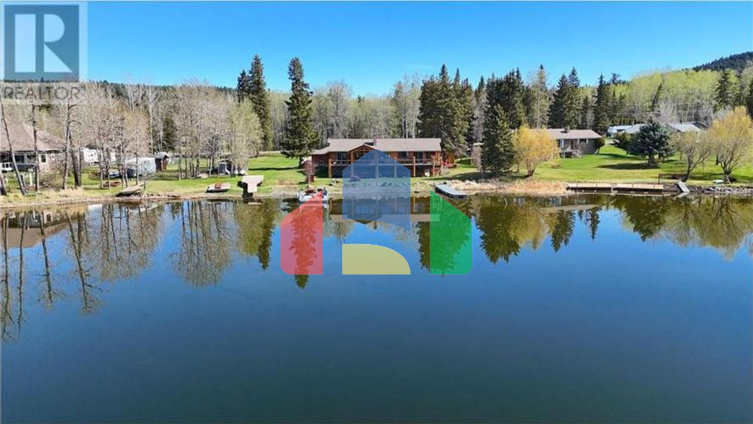 Residential - Single Family Home - 100 Mile House, Canada - Canada