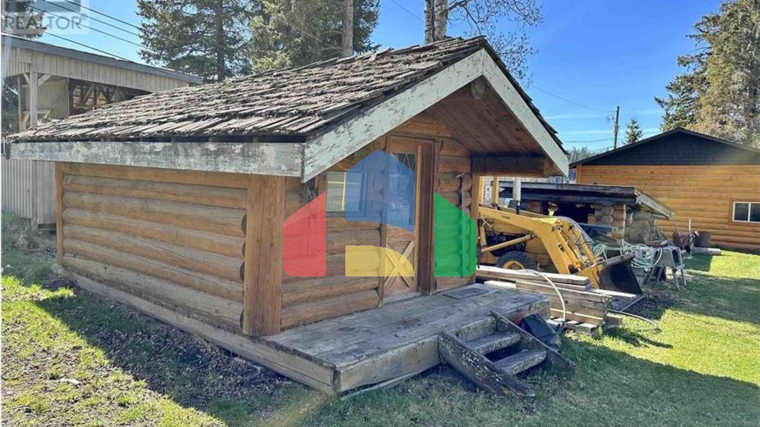 Residential - Single Family Home - 100 Mile House, Canada - Canada