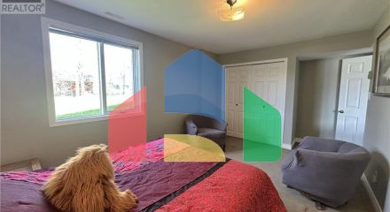 Residential - Single Family Home - 100 Mile House, Canada - Canada