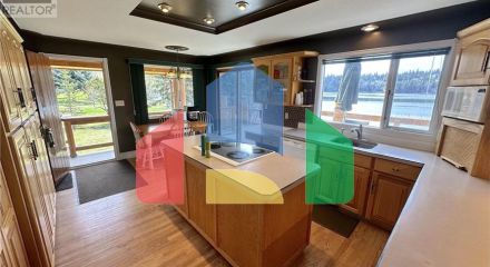 Residential - Single Family Home - 100 Mile House, Canada - Canada