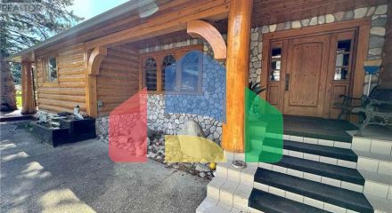 Residential - Single Family Home - 100 Mile House, Canada - Canada