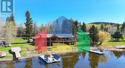 Residential - Single Family Home - 100 Mile House, Canada - Canada