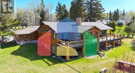 Residential - Single Family Home - 100 Mile House, Canada - Canada