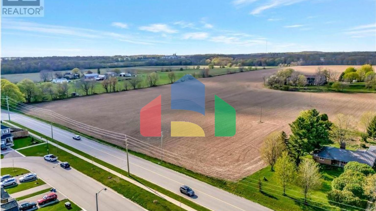 Residential - Single Family Home - Paris, Canada - Canada