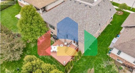 Residential - Single Family Home - Paris, Canada - Canada