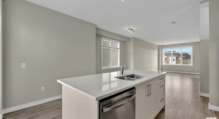 Residential - Condo/Apartment - St. Albert, Canada - Canada