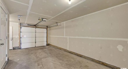 Residential - Condo/Apartment - St. Albert, Canada - Canada
