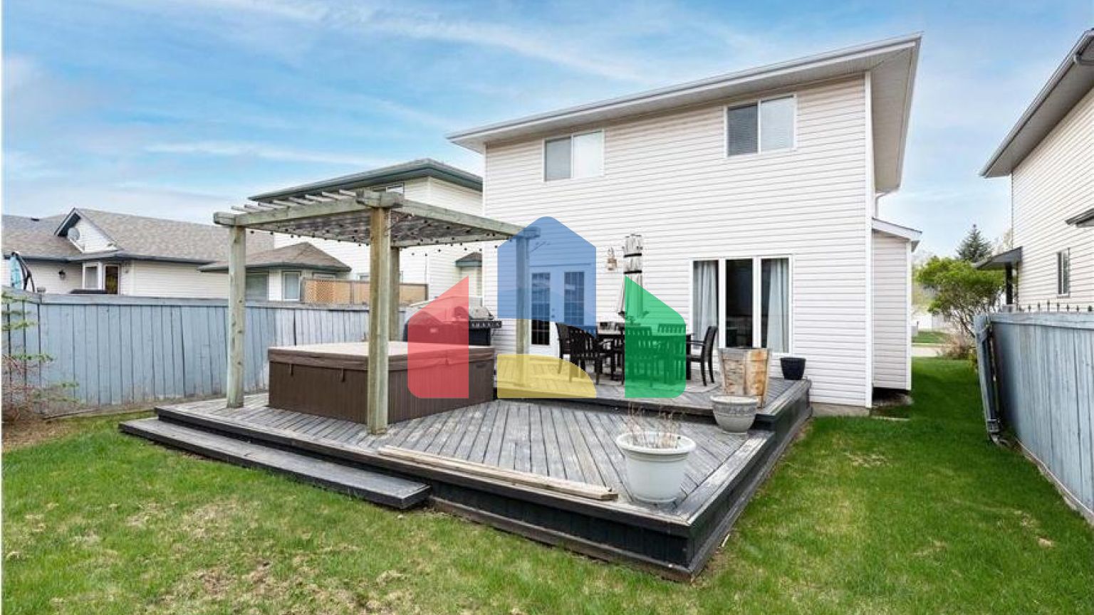 Residential - Single Family Home - St. Albert, Canada - Canada