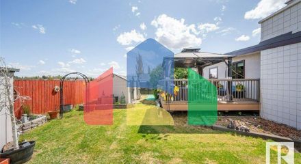 Residential - Single Family Home - St. Albert, Canada - Canada