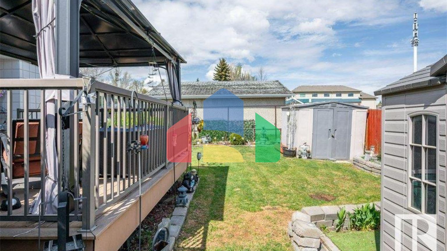 Residential - Single Family Home - St. Albert, Canada - Canada