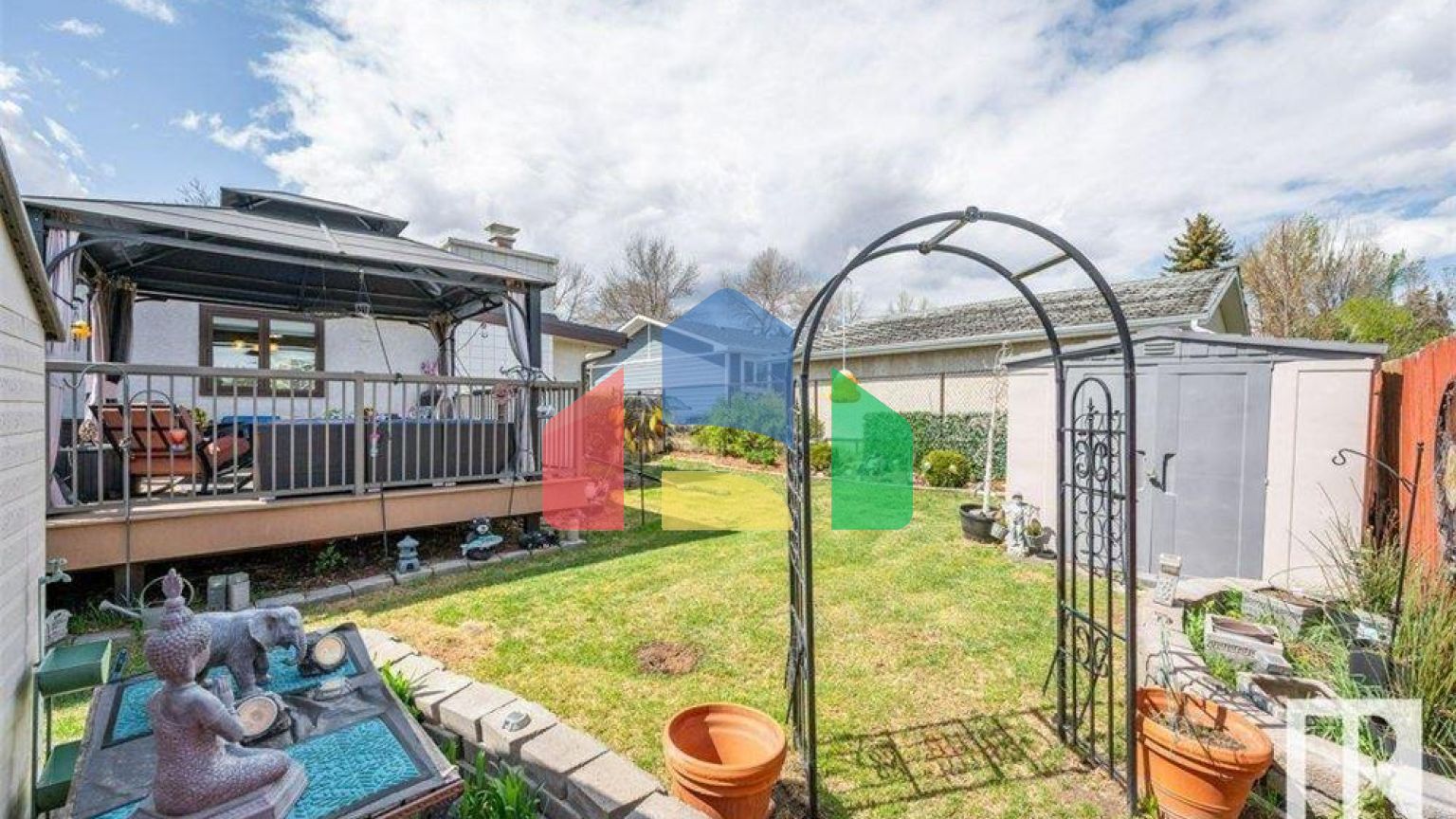 Residential - Single Family Home - St. Albert, Canada - Canada