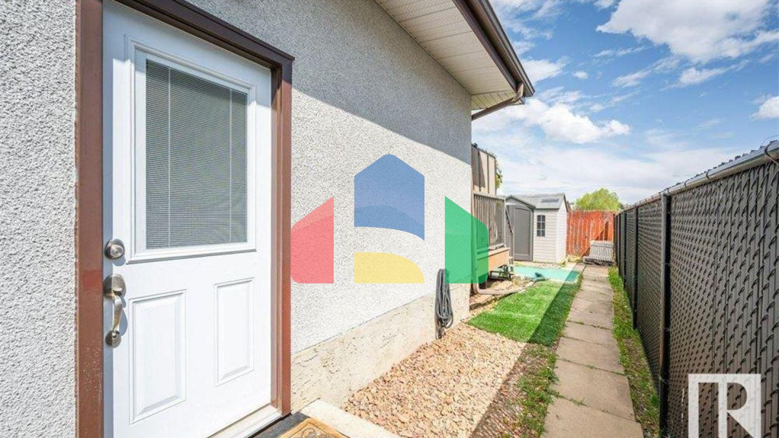 Residential - Single Family Home - St. Albert, Canada - Canada