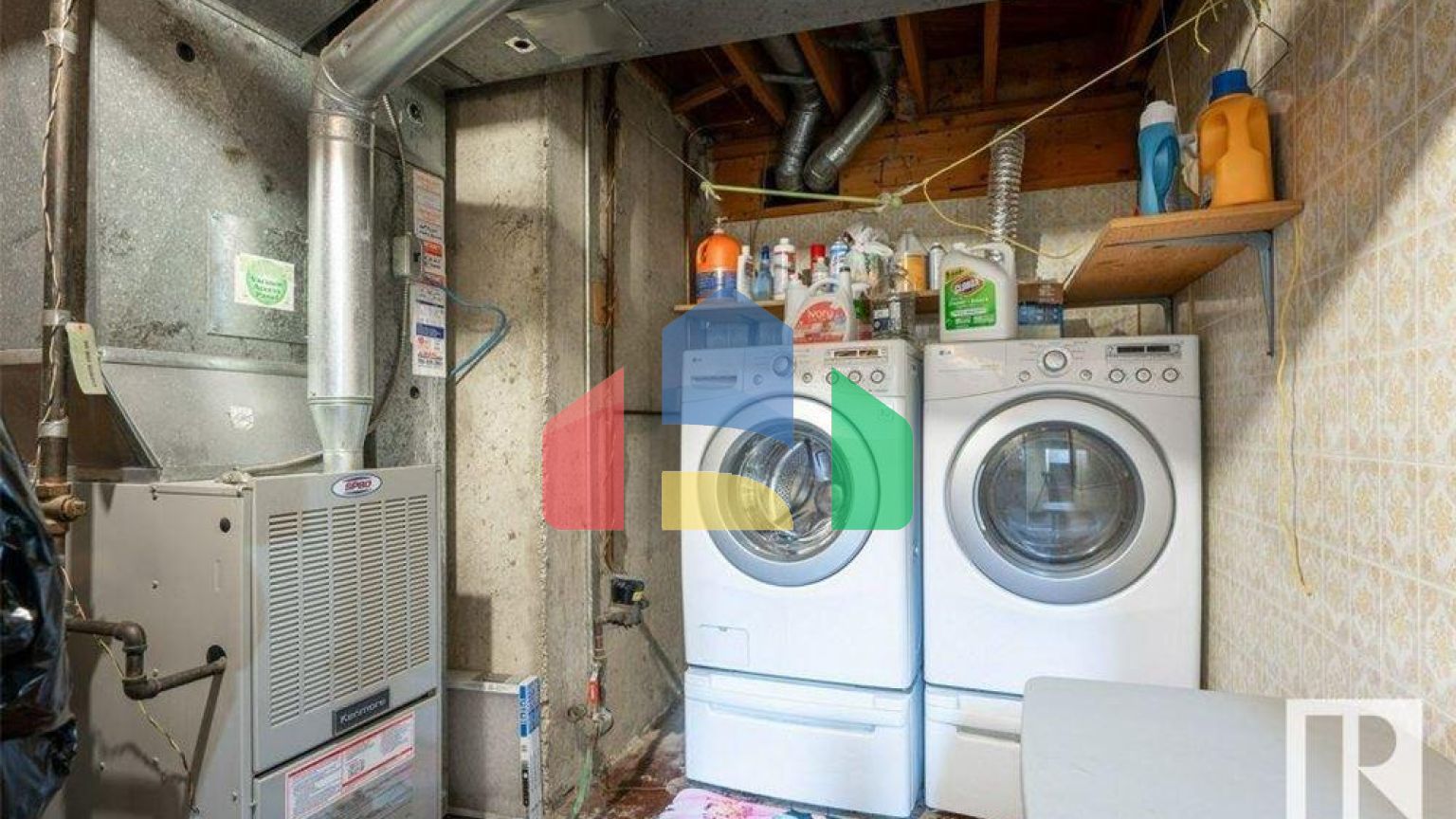 Residential - Single Family Home - St. Albert, Canada - Canada