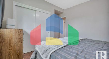 Residential - Single Family Home - St. Albert, Canada - Canada