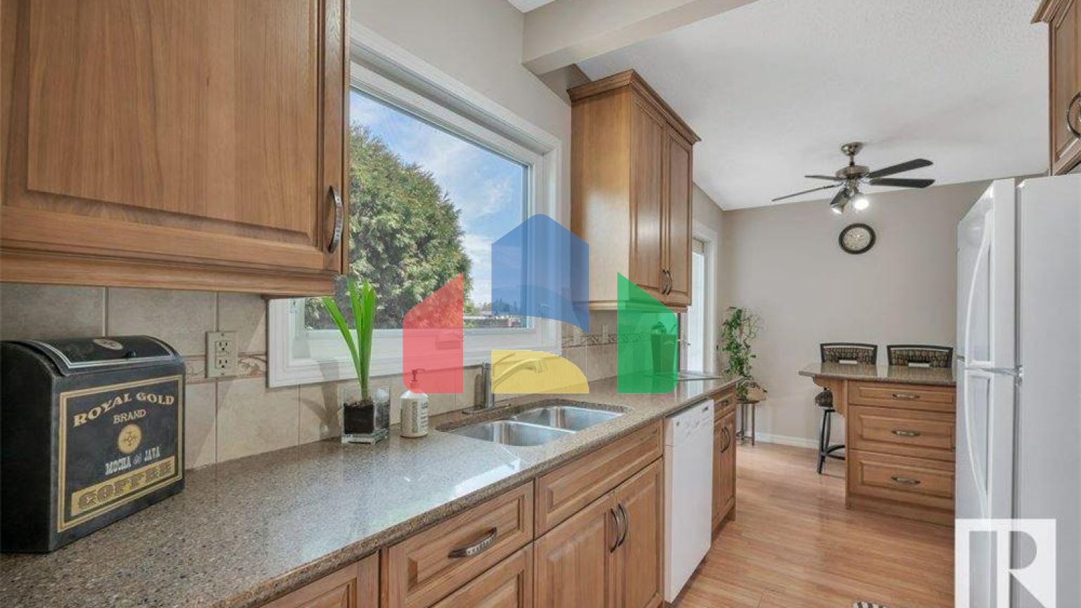 Residential - Single Family Home - St. Albert, Canada - Canada