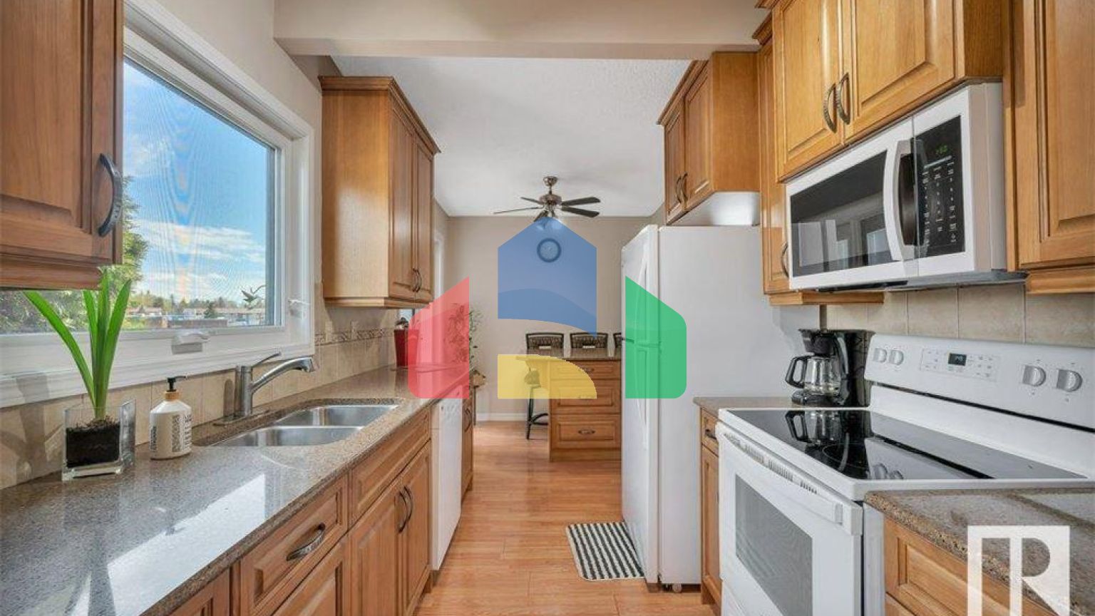 Residential - Single Family Home - St. Albert, Canada - Canada