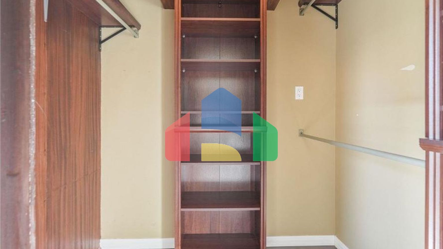 Residential - Condo/Apartment - St. Albert, Canada - Canada