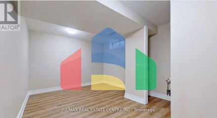 Residential - Single Family Home - Shelburne, Canada - Canada