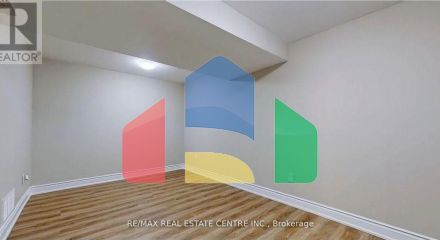 Residential - Single Family Home - Shelburne, Canada - Canada