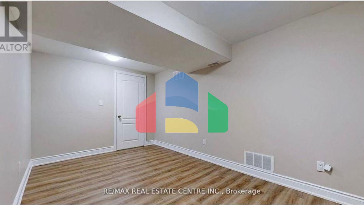 Residential - Single Family Home - Shelburne, Canada - Canada