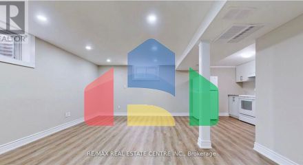 Residential - Single Family Home - Shelburne, Canada - Canada