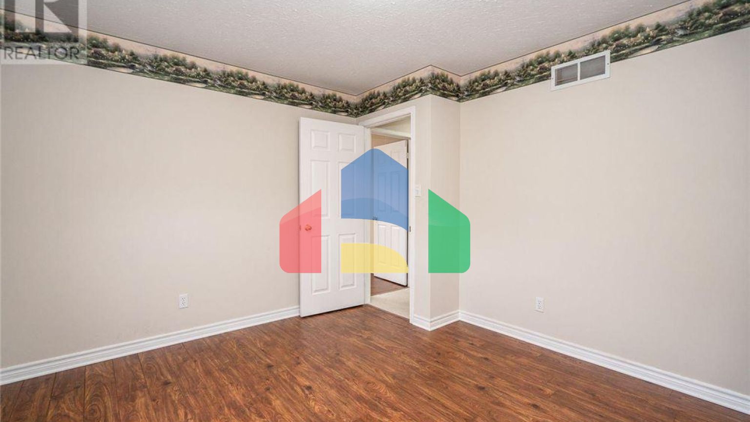 Residential - Single Family Home - Shelburne, Canada - Canada